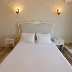Hotell Lotus Koeyici