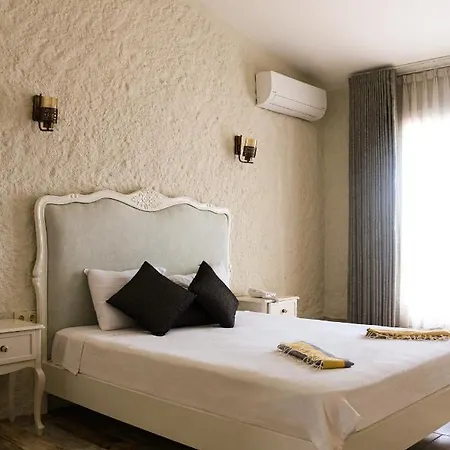 Lotus Koeyici Hotel