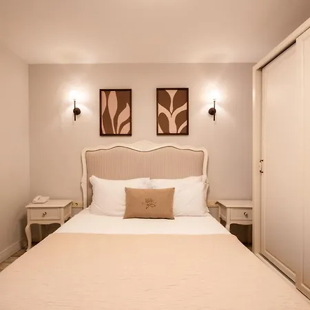 Hotell Lotus Koeyici