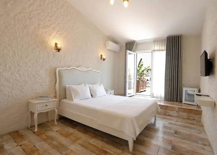 Hotel Lotus Koeyici