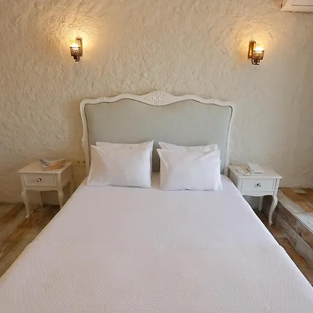 Hotel Lotus Koeyici